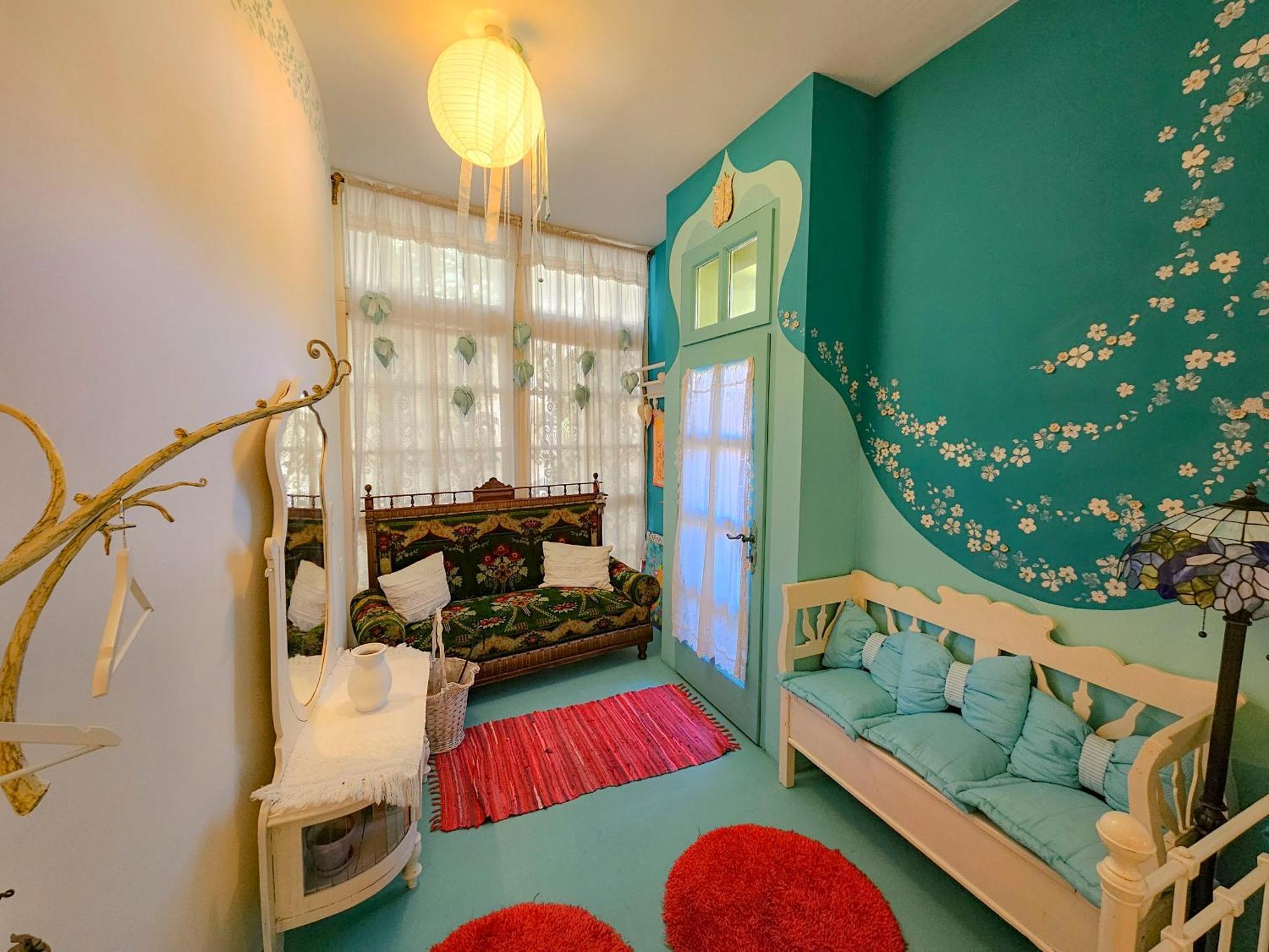 Hotel Feher Tulipan Apartman Debrecen Exterior foto